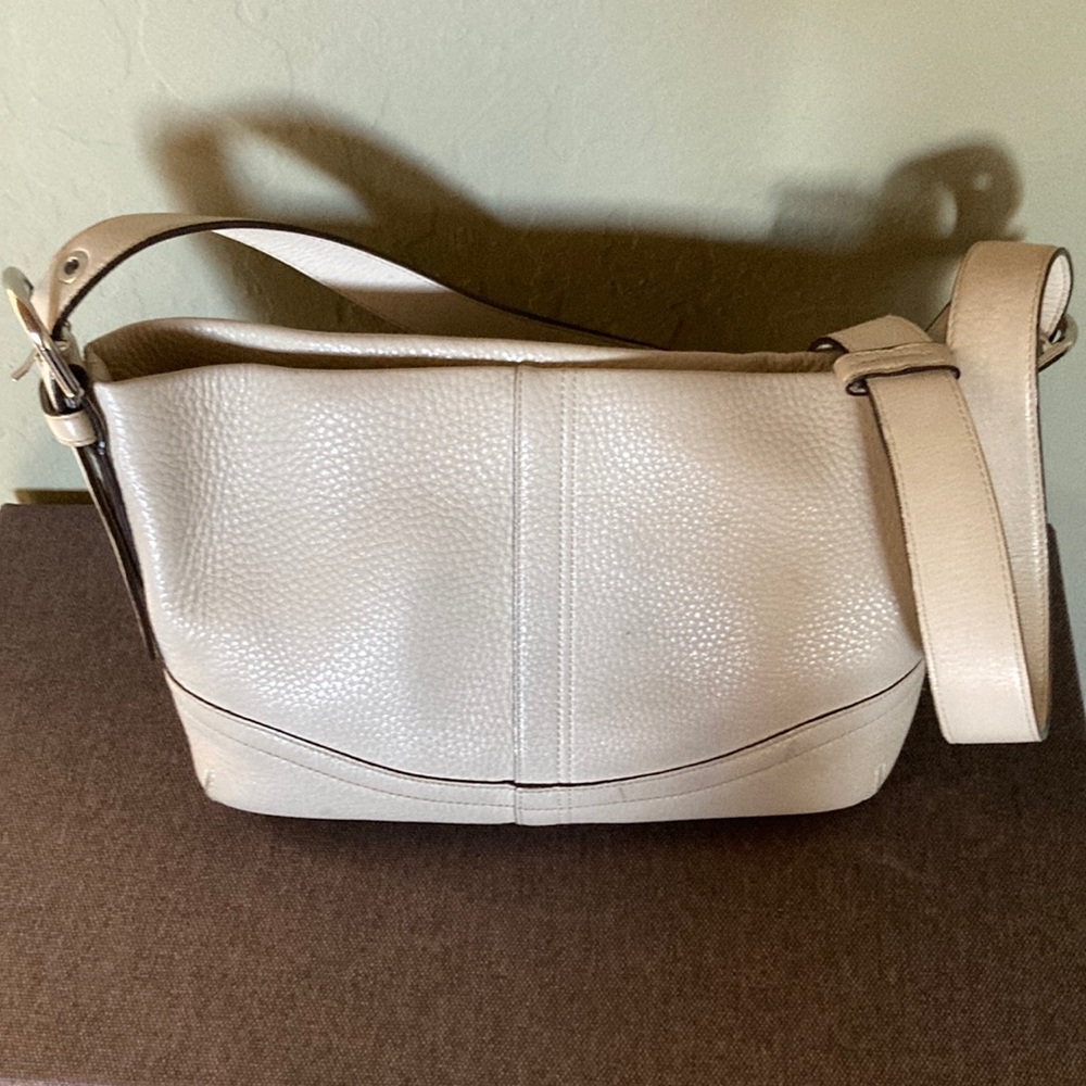 Coach bag with adjustable/removable strap